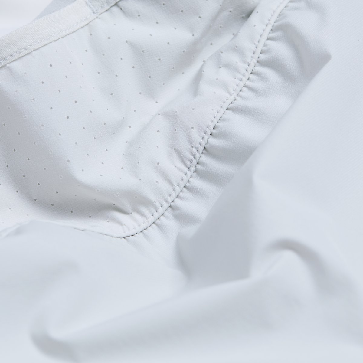 부분 타공 통기 구조