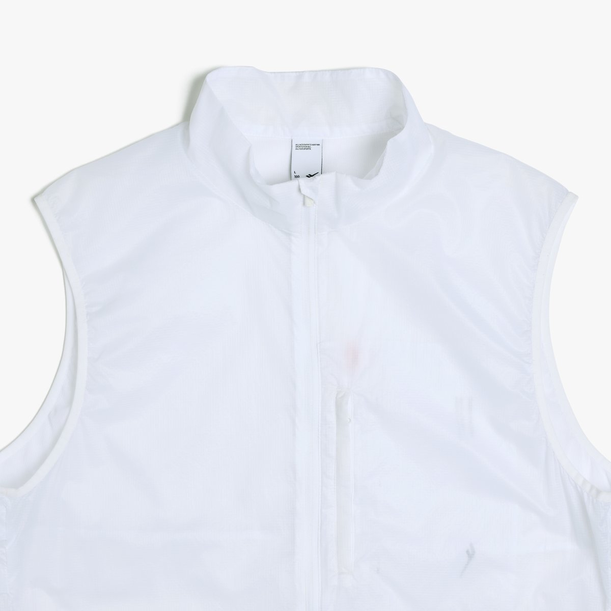 콘솔 지퍼 디테일